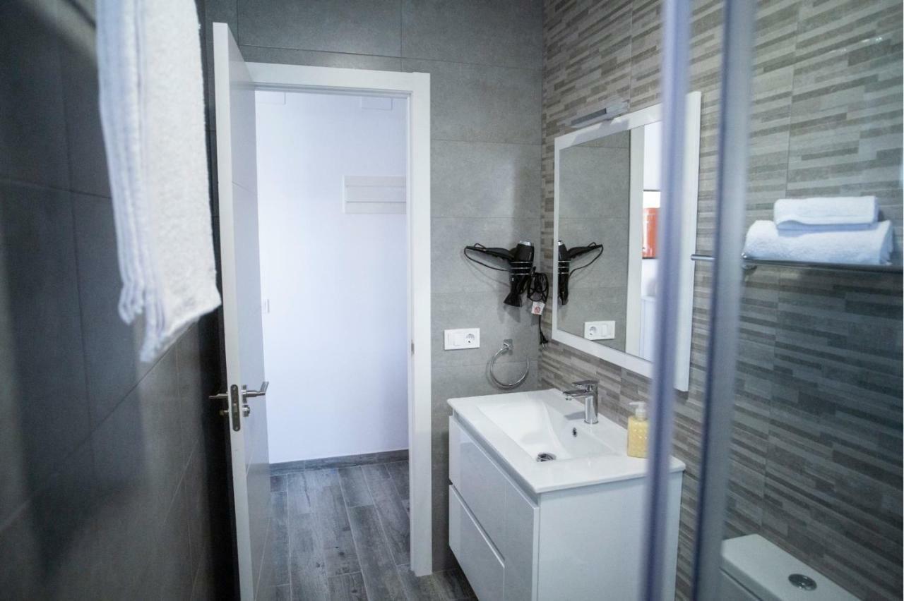 Apartamento Piso De Diseño A 5 Min Andando De La Playa Valencia Exterior foto